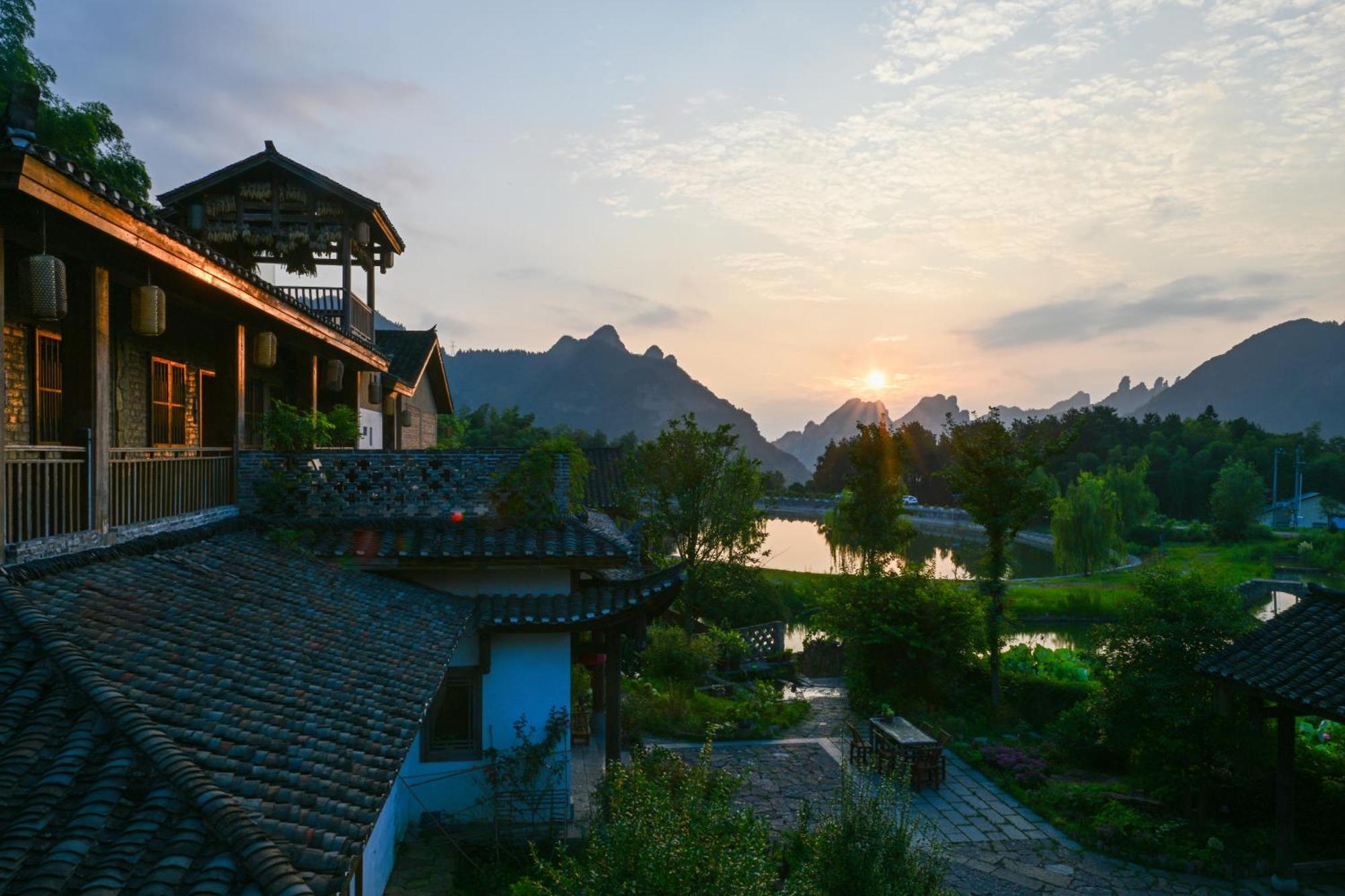 Dayong Antique Feature Resort 장가계 외부 사진